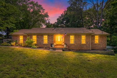 460 Rivermont Dr