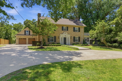 Exterior view of 936 Caldwell Ln in Nashville, TN