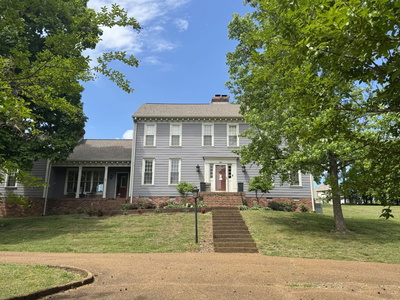 185 Clifftop Dr