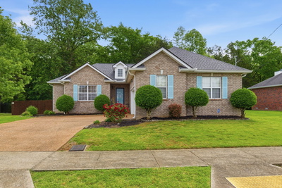 224 Solness Ave