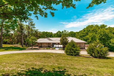 4237 Warren Rd