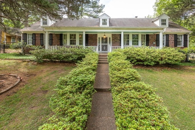 8643 POPLAR PIKE