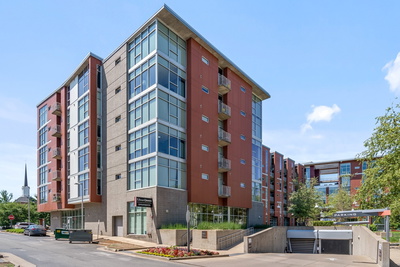 2115 Yeaman Pl