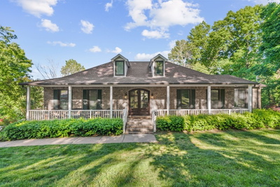 105 Foxwood Ln, SW