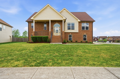 1700 Winterhaven Ct