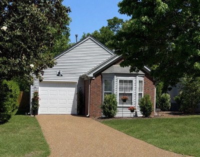 2909 Delta Queen Dr