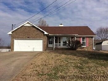 202 Windmeade Cir
