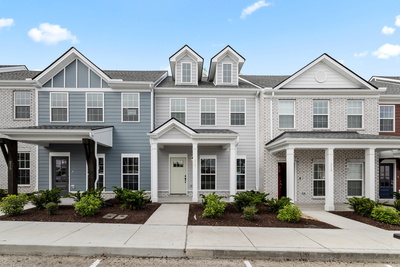 217 Hollywell Dr