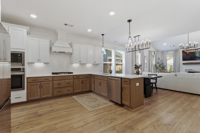 3215 Starwood Dr