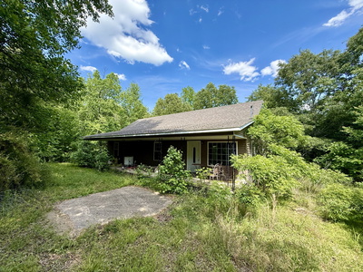 228 Henryville Rd
