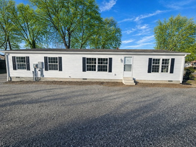223 E Park Ave