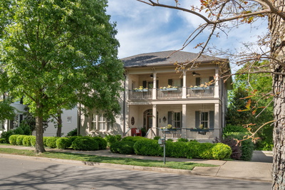 406 Wild Elm St