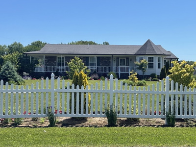 Exterior view of 805A Jackson Rd in Portland, TN