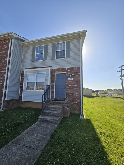 223 Tree Line Dr