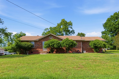 113 Leota Dr