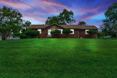 113 Leota Dr