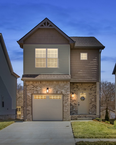 521 Charleston Cove Way