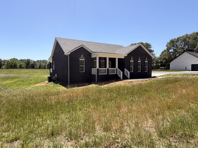 527 Old Hopkinsville Rd