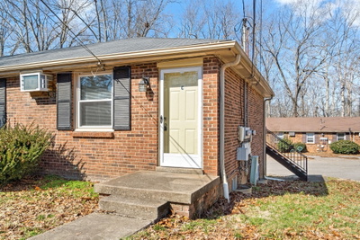 1908 Batts Ln