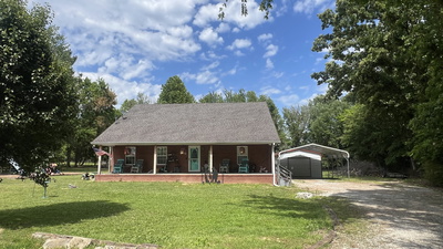 690 Monument Rd