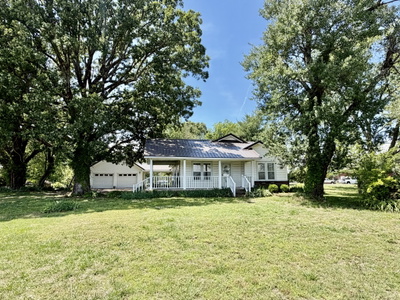 325 Rabbit Trail Rd