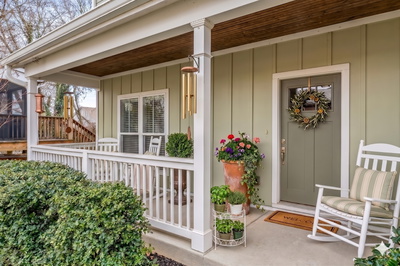 702B Waco Dr