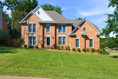 203 Dogwood Ln