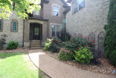 337 Crooked Creek Ln