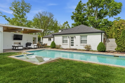 2833 Sugar Tree Rd