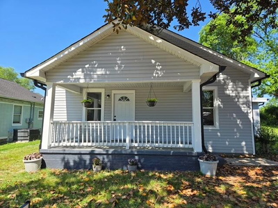 1055 N Orchard Knob Avenue