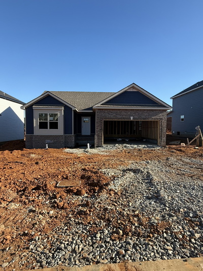 318 Cardinal Creek