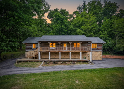 1751 Warren Hollow Rd