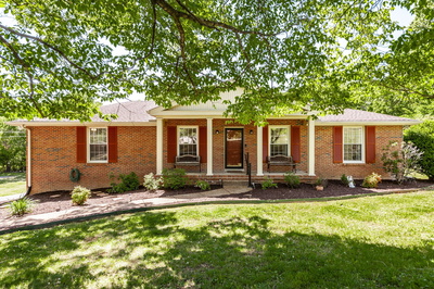 131 Honeysuckle Dr