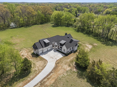 116 Bradley Ln