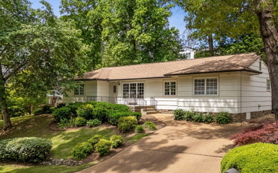 1407 Shady Circle