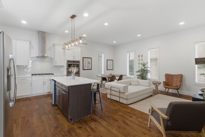 1085 Whites Creek Pike