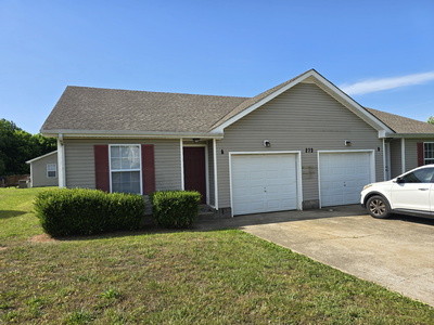273 Executive Ave