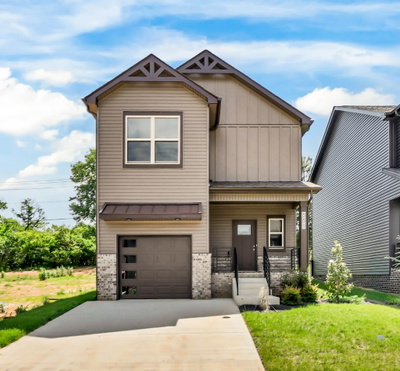 551 Charleston Cove Way