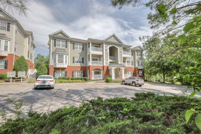 8043 Bienville Dr