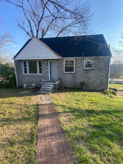 2229 Maplecrest Dr