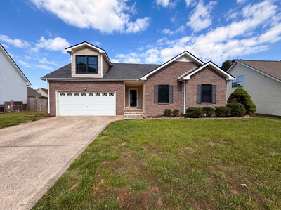 1688 Cedar Springs Cir