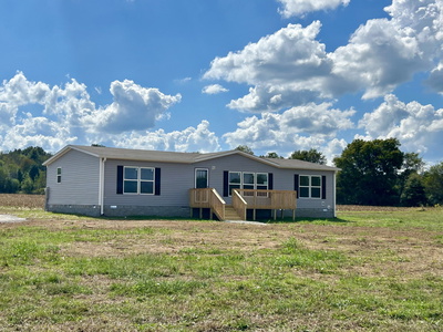 943 Hwy 64 West