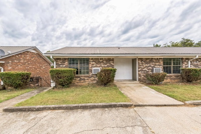 105 Walnut St