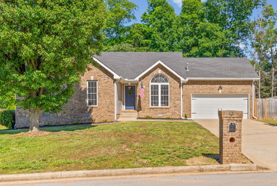 1576 Barrywood Cir, W