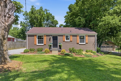 102 Desoto Dr