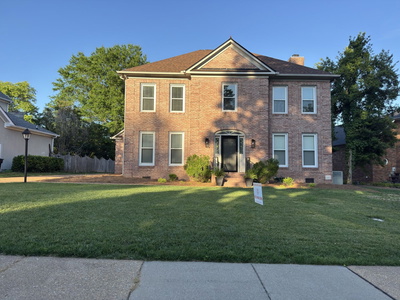 232 Scotsman Ln