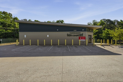 1435 Fort Campbell Blvd