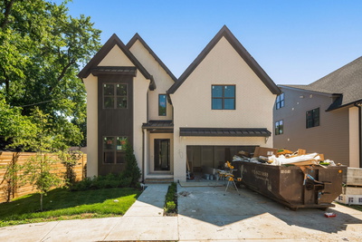512 Stonewall Way