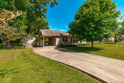 1251 Hillwood Ct