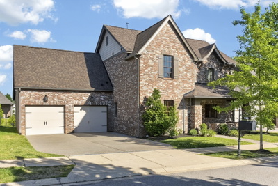 790 Fontwell Ln